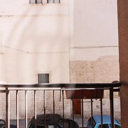 Santa Croce بارليتا
