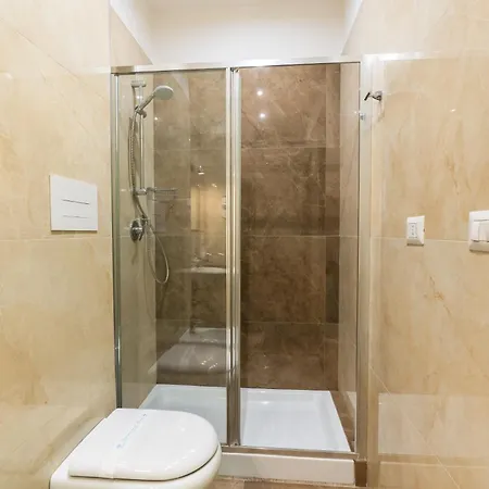 Santa Croce Apartment *