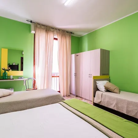 Santa Croce Apartment *